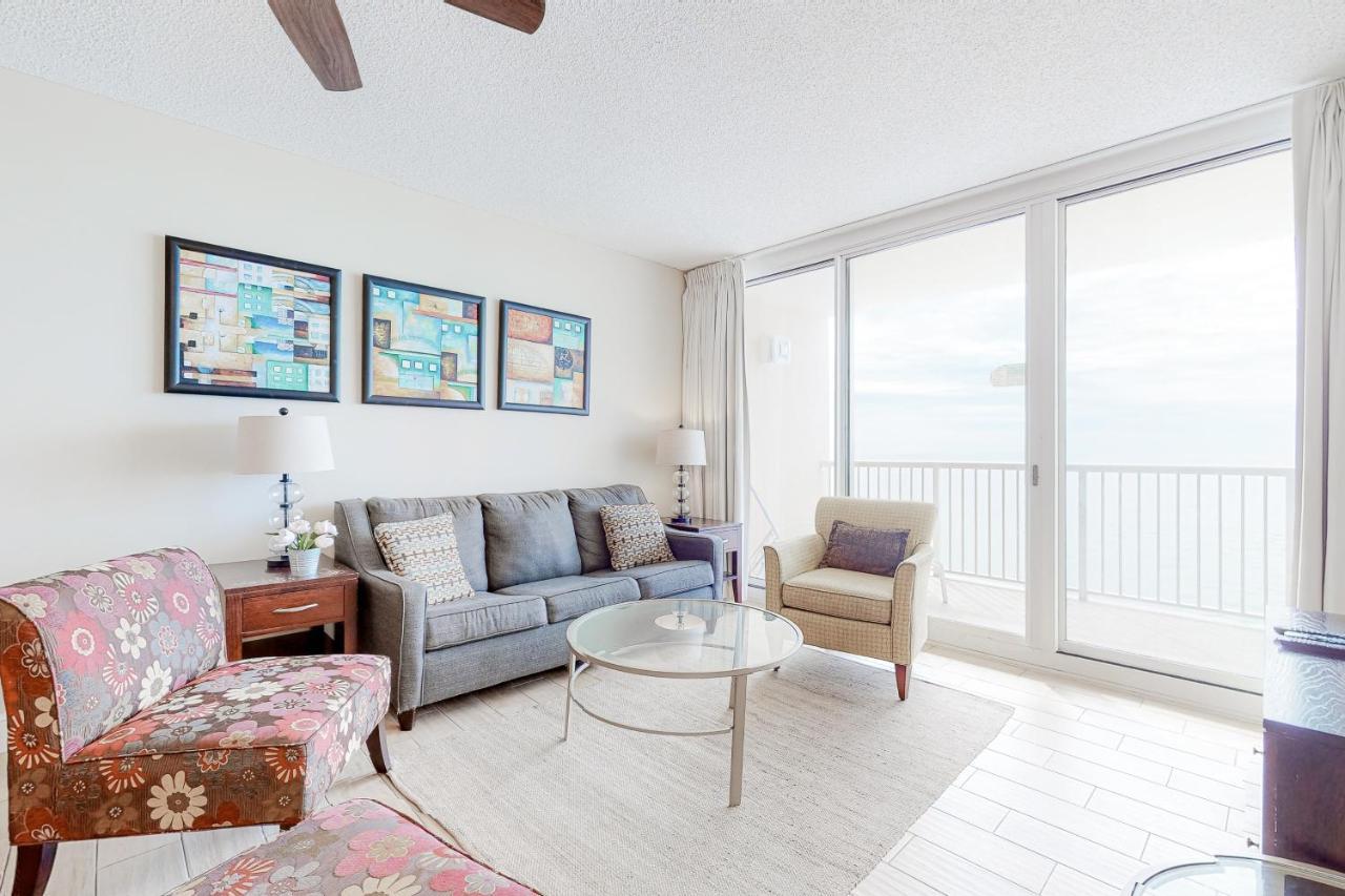 Majestic Tower 1 #1203 Apartment